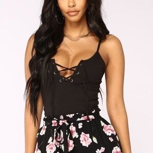 Black crop cami